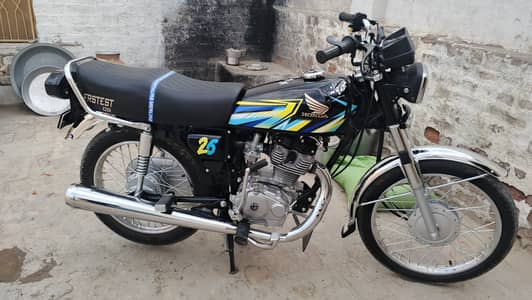 Honda CG 125 2026