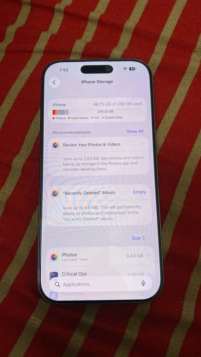 Apple iPhone 16 Pro