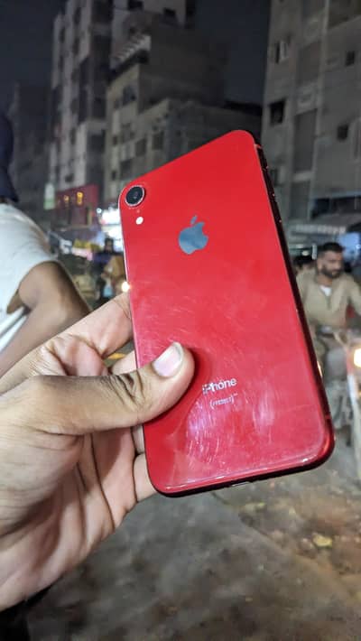 Apple iPhone XR