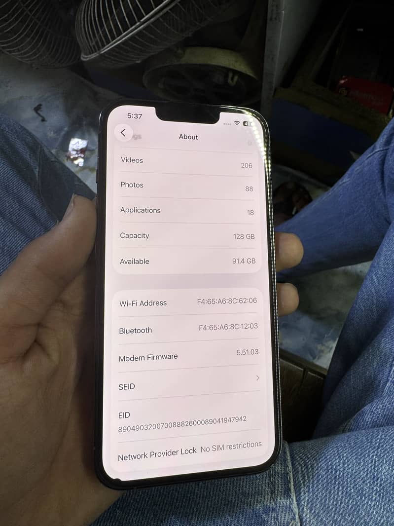 Apple iPhone 13 Pro 1