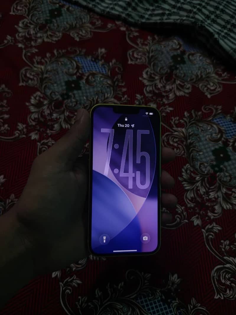 Apple iPhone 14 7