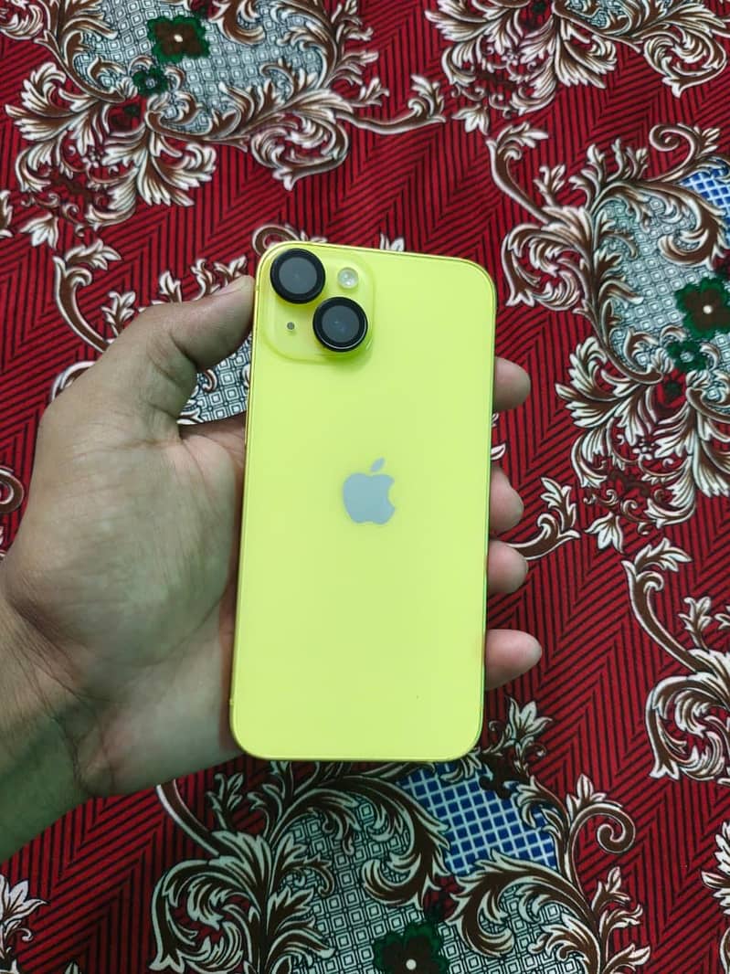 Apple iPhone 14 9