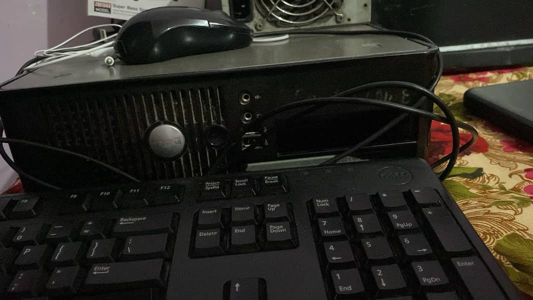 computer 4