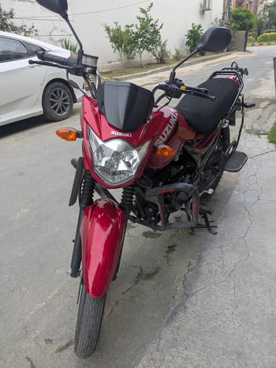 Suzuki GR 150 – Excellent Condition | Well Maintained | Red