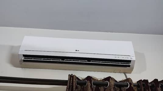 LG Jet Cool Heat & Cool AC 2 Ton