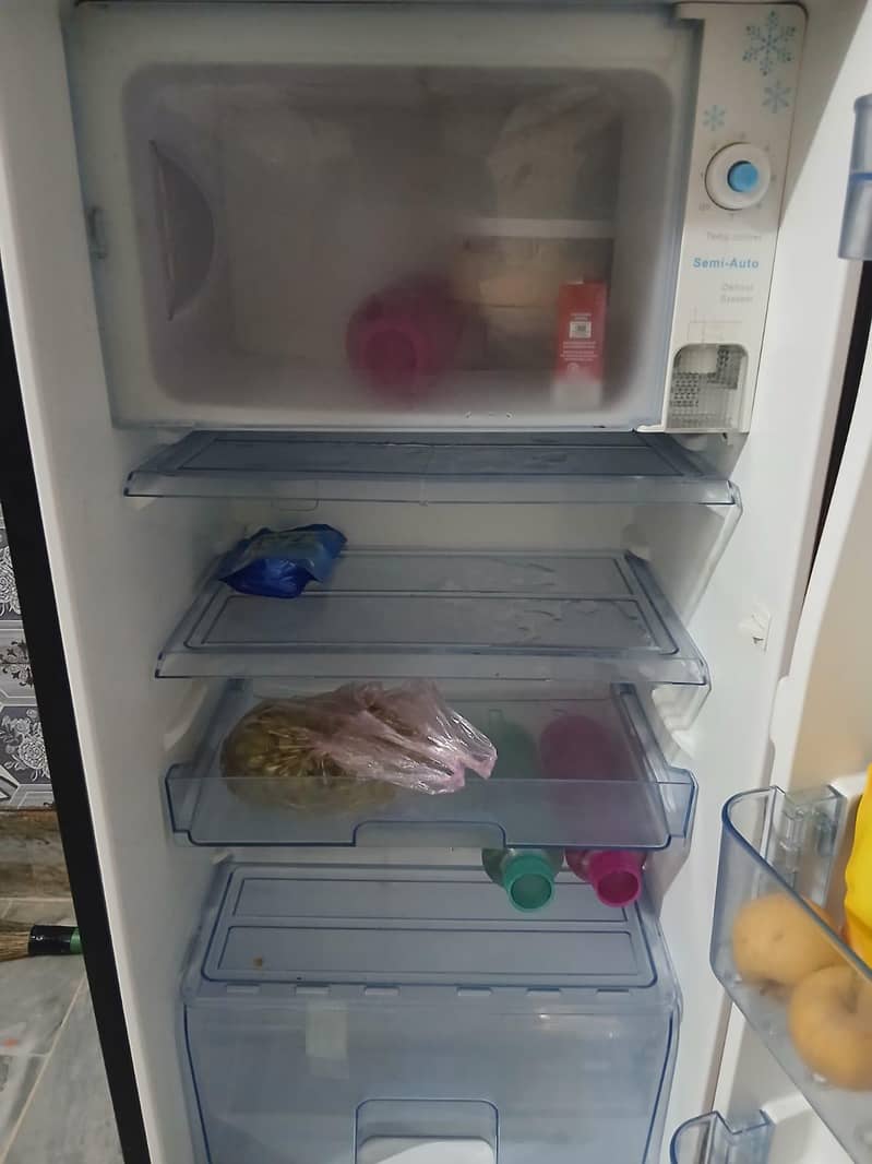 Refrigerator 1