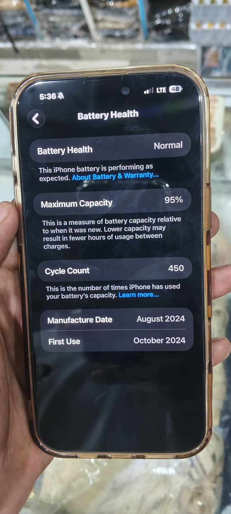 Apple iPhone 16 Pro Max 2
