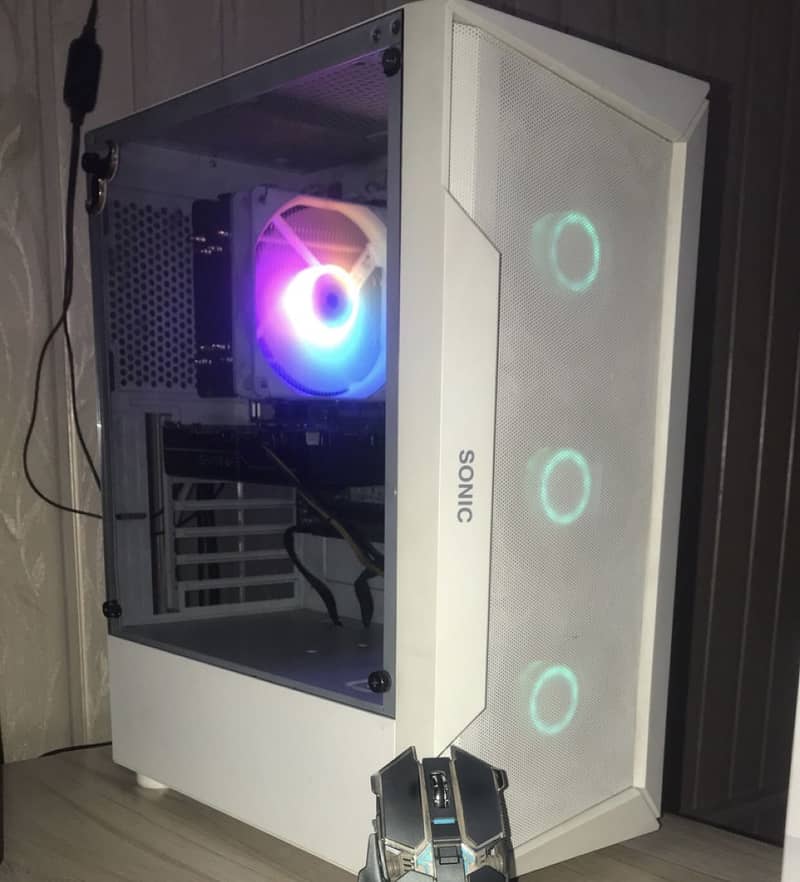 Gaming PC with sonic case | i5 8th gen | 12GB RAM | Rx 570 4GB 0