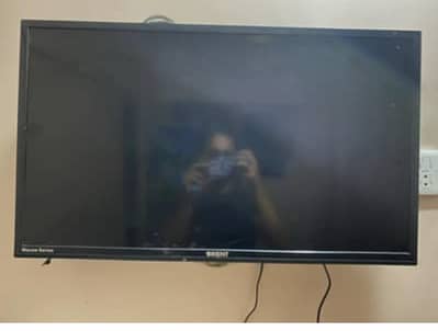 nobal lcd 28 inch urgent sale