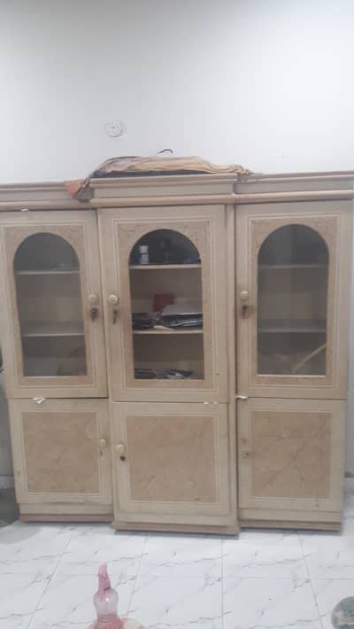 3 Door Divider in Deco