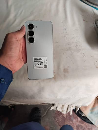Infinix  hot 60i 8+128 exchange possible