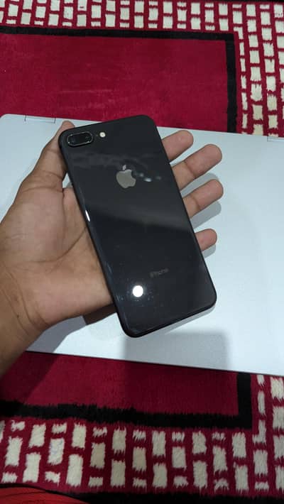 Apple iPhone 8 Plus