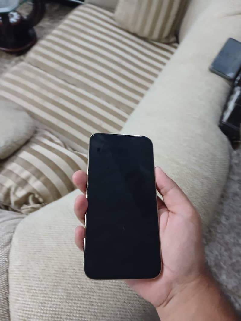 Iphone 13 Pro Max 256GB Non-PTA | Gold | 79% Battery 3