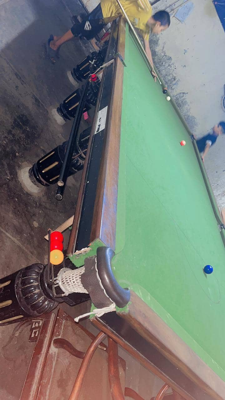6×12 snooker table 2