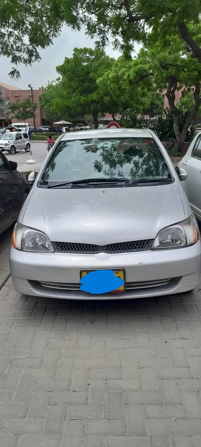 Toyota Platz 2002