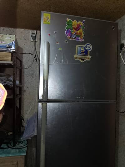 PEL full size refrigerator.