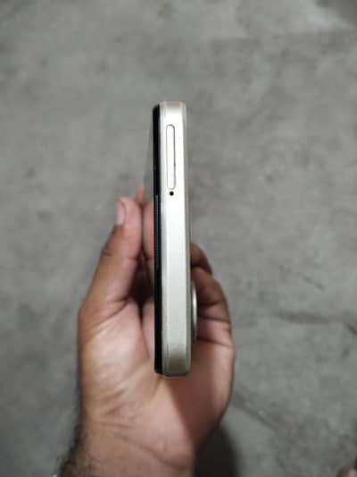 Vivo V40 Lite
