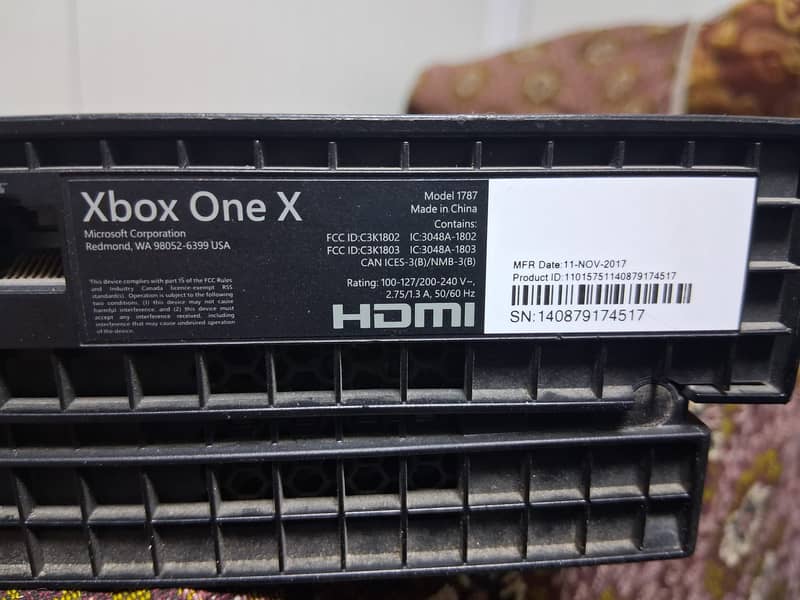 Xbox one X 1