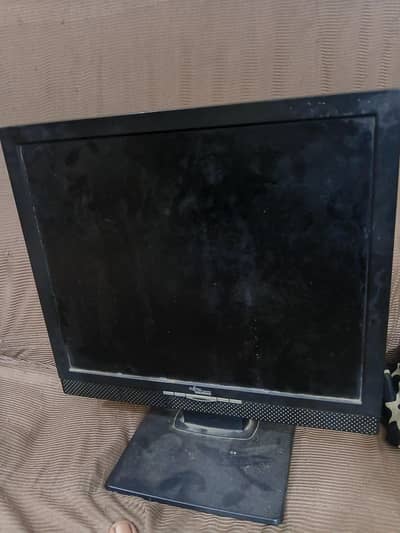 pc monitor in use