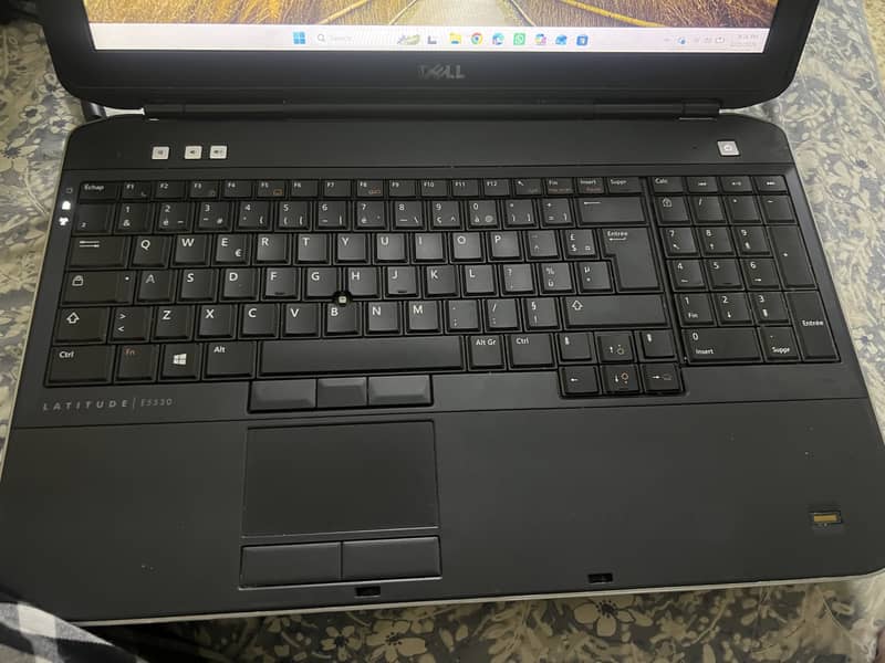 Dell Latitude | E5530 1