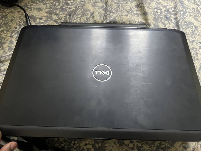Dell Latitude | E5530 3