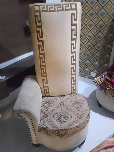 off-white color pair of chairs 03161469303