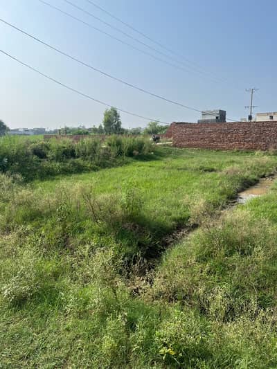 10 marla residential plot For Sale