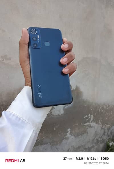 Infinix Hot 11