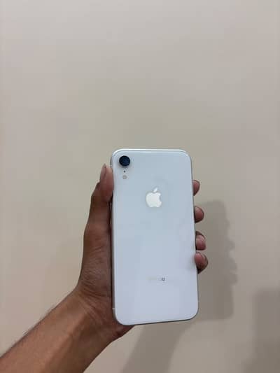 Apple iPhone XR