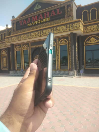 Infinix Hot 9