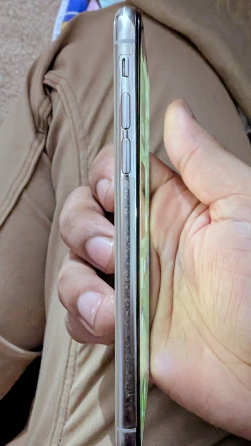 Apple iPhone X 2