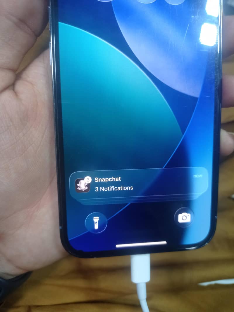 Apple iPhone 13 Pro 1