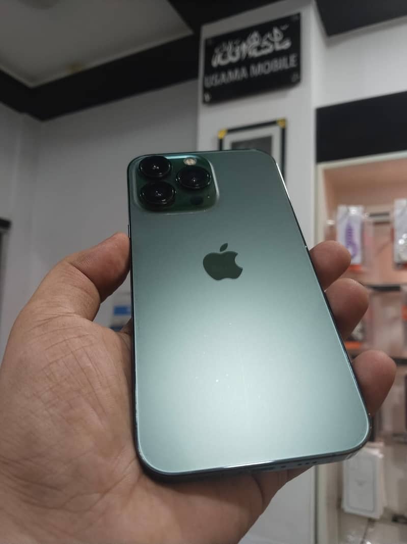 Apple iPhone 13 Pro 0
