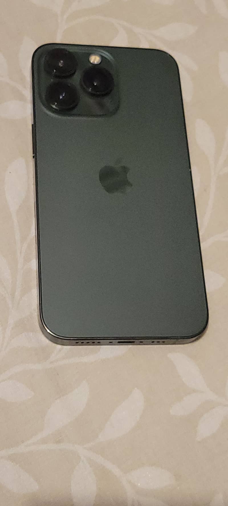 Apple iPhone 13 Pro 4