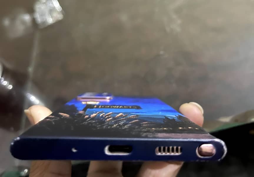 Rough Mobile 8