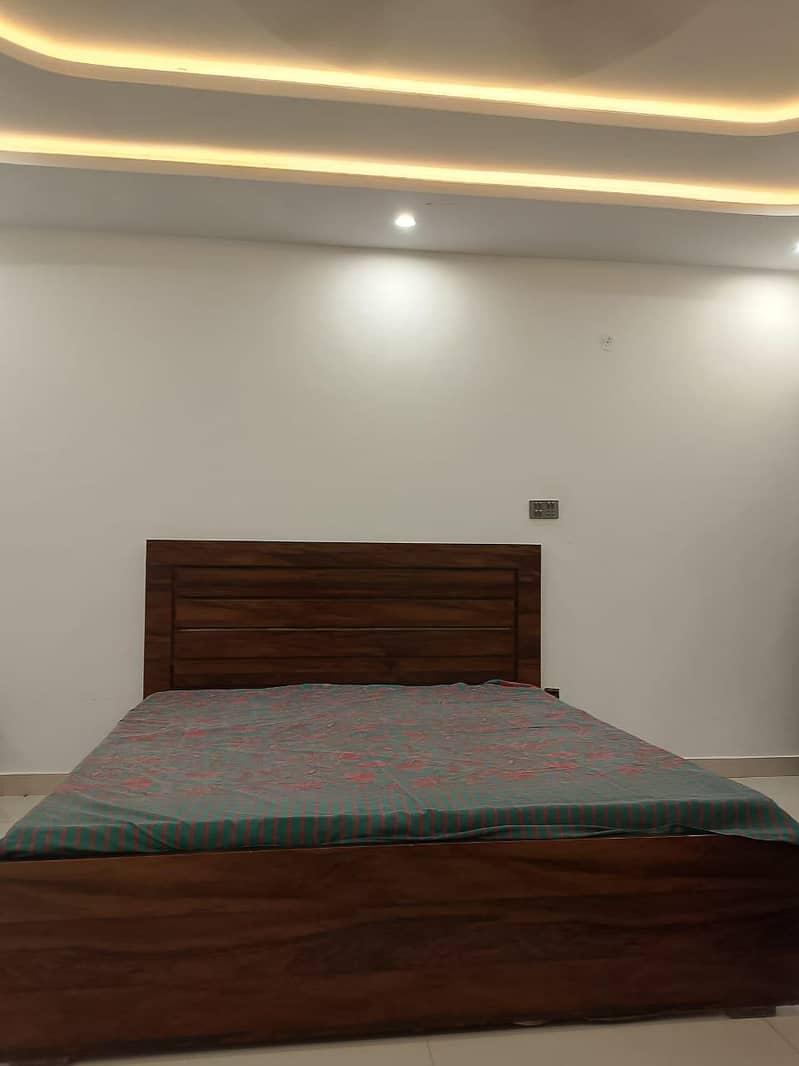 Solid King Size Bed Frame - Excellent Condition 0
