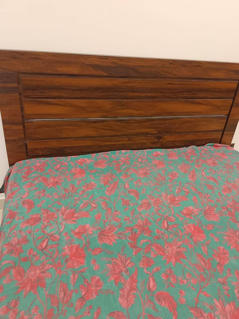Solid King Size Bed Frame - Excellent Condition 3
