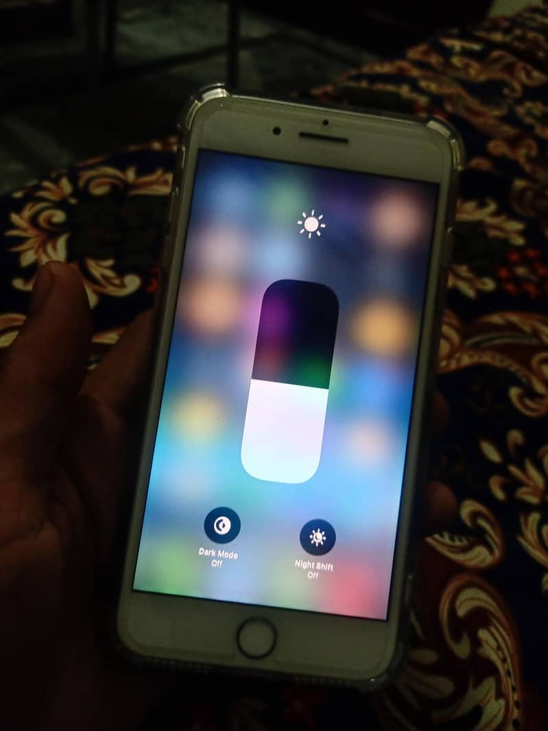 Apple iPhone 7 Plus 3