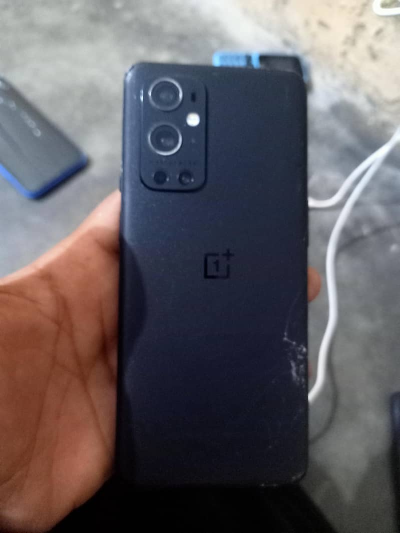 One Plus 9 Pro 0
