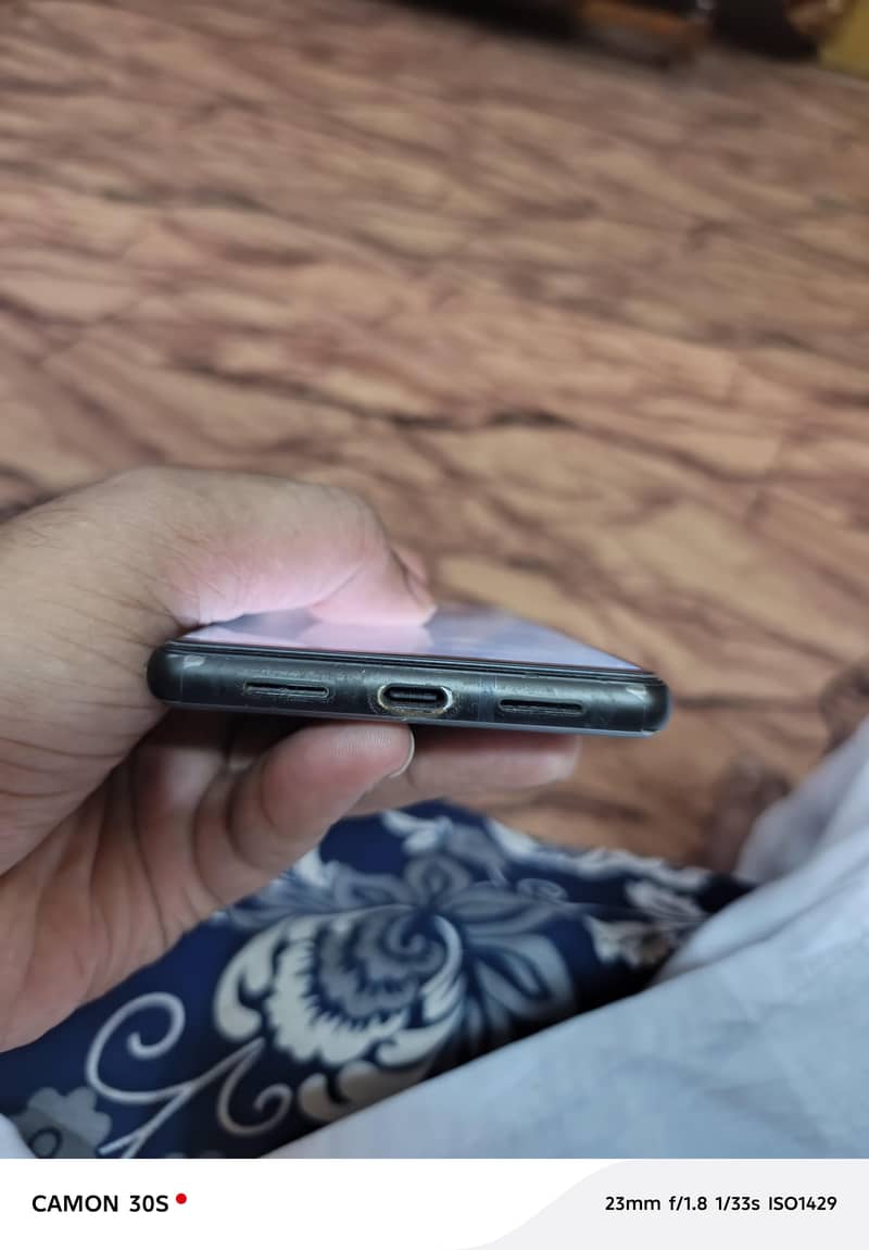 Google Pixel 6 3