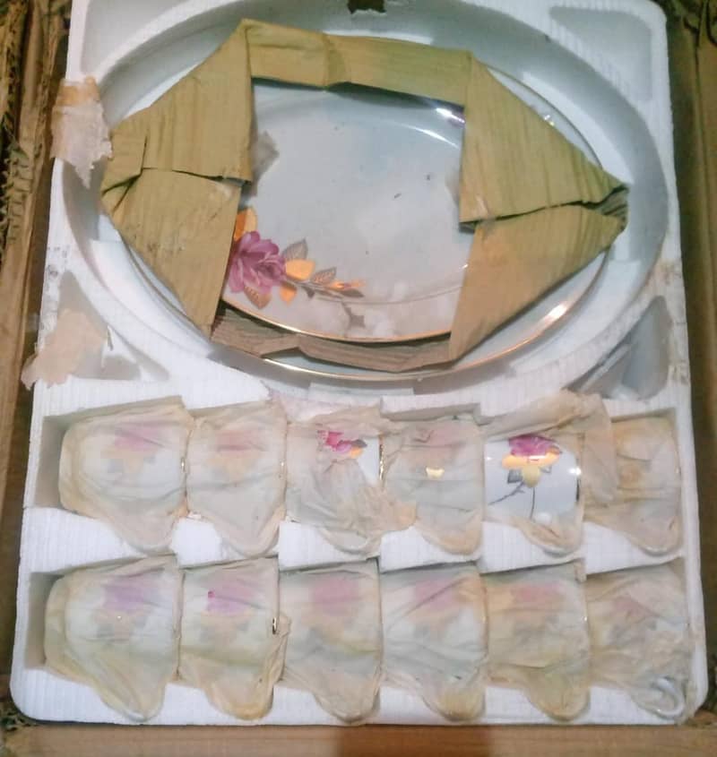 Dinner set 2
