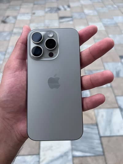 Apple iPhone 15 Pro