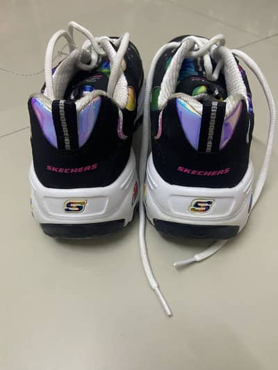 100% Original Sketchers
