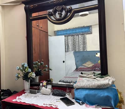 Wooden dressing table
