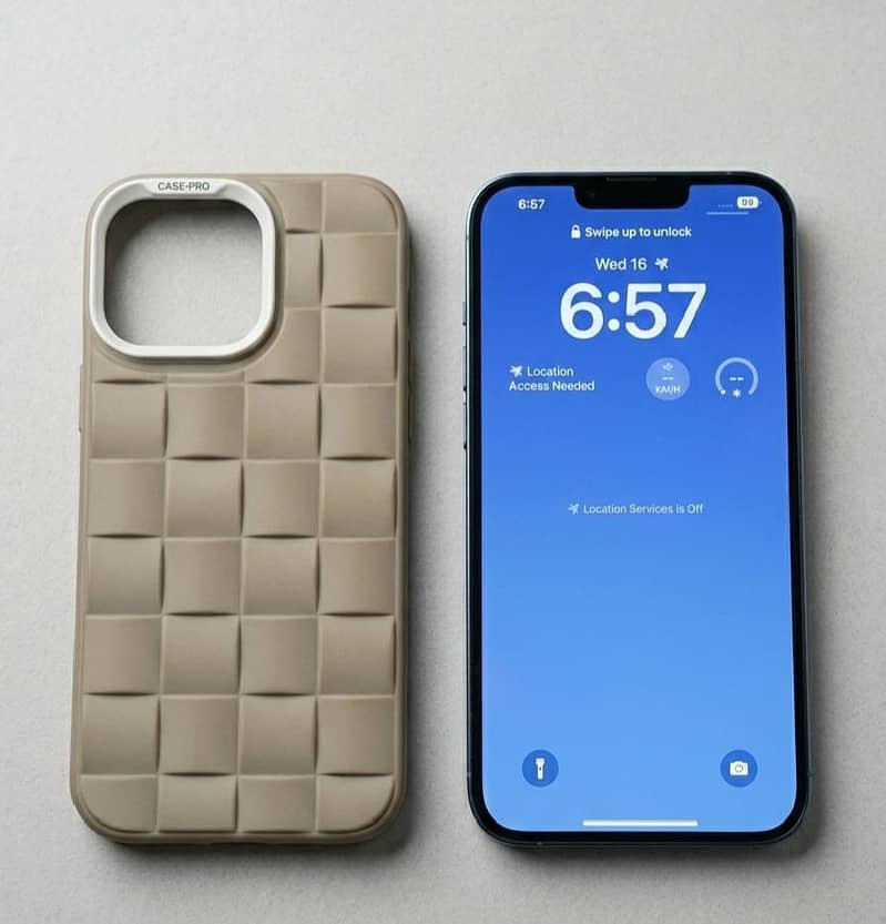 Apple iPhone 13 Pro Max 1