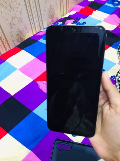 Samsung Galaxy A17 12/256 – 1 Month Used | Like New