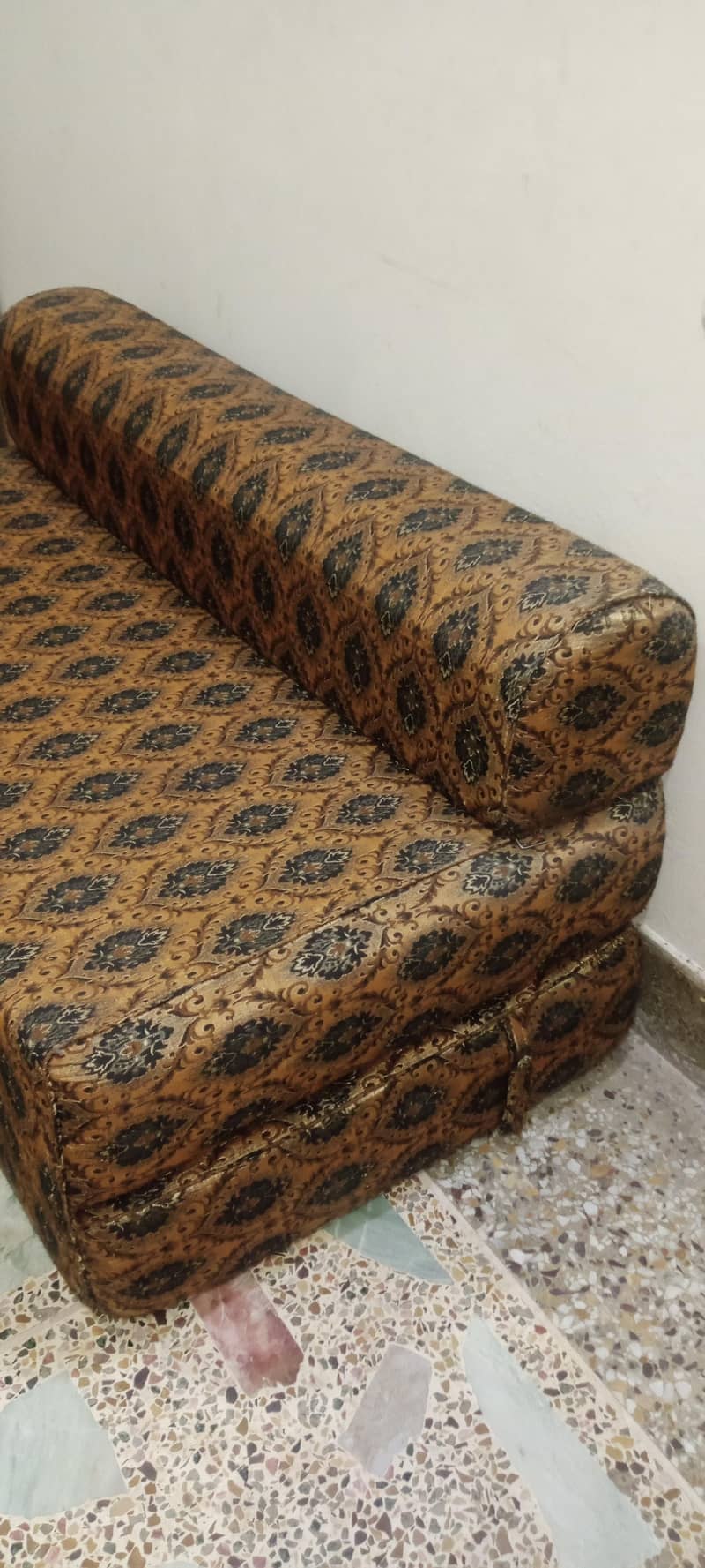 Sofa /cam  Bed 2