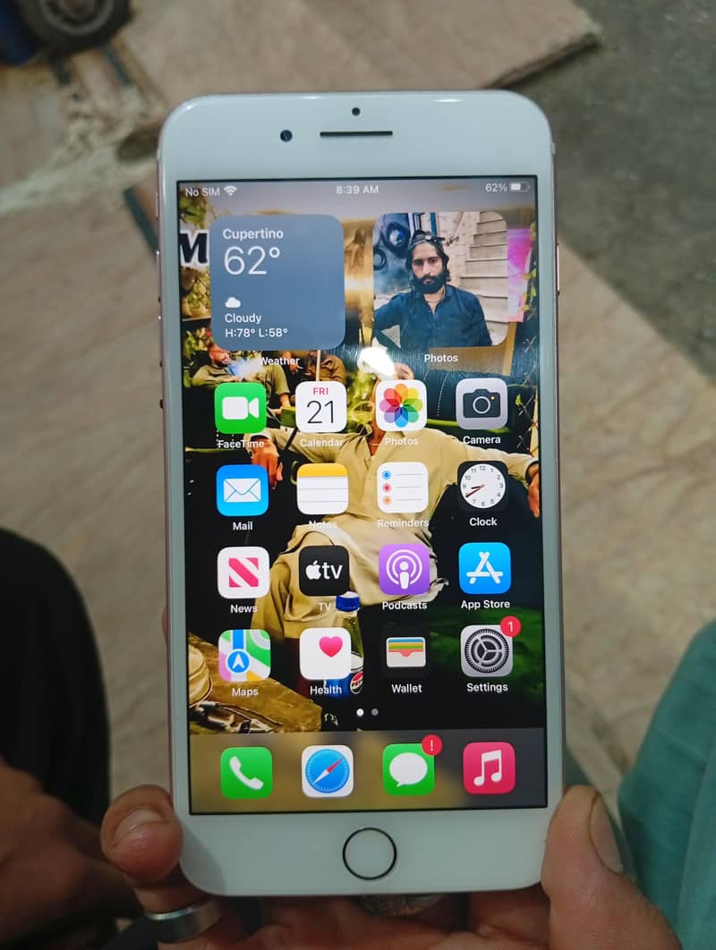 Apple iPhone 7 Plus 4