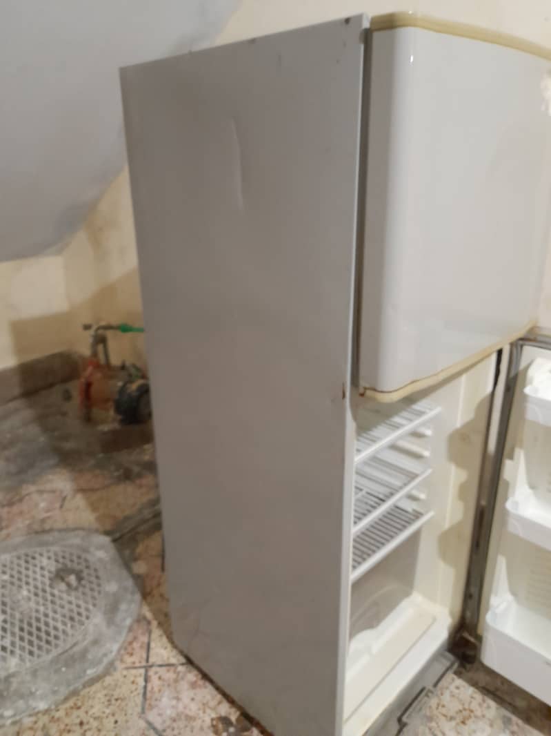 Fridge 5