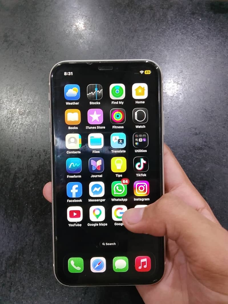 Apple iPhone 11 5